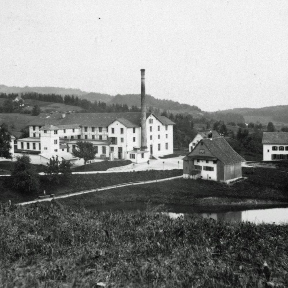 Lorem ipsum dolor sit amet, consetetur sadipscing elitr, sed diam nonumy eirmod tempor invidunt ut labore et dolore magna aliquyam erat, sed diam voluptua. At vero eos et accusam et justo duo dolores et ea rebum. Stet clita kasd gubergren, no sea takimata sanctus est Lorem ipsum dolor sit amet. Lorem ipsum dolor sit amet, consetetur sadipscing elitr, sed diam nonumy eirmod tempor invidunt ut labore et dolore magna aliquyam erat, sed diam voluptua. At vero eos et accusam et justo duo dolores et ea rebum. Stet clita kasd gubergren, no sea takimata sanctus est Lorem ipsum dolor sit amet.