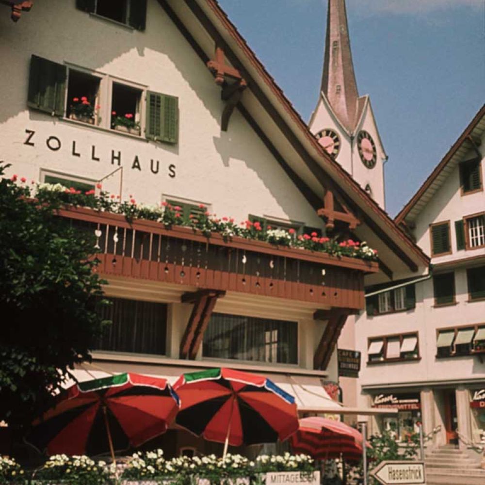 Lorem ipsum dolor sit amet, consetetur sadipscing elitr, sed diam nonumy eirmod tempor invidunt ut labore et dolore magna aliquyam erat, sed diam voluptua. At vero eos et accusam et justo duo dolores et ea rebum. Stet clita kasd gubergren, no sea takimata sanctus est Lorem ipsum dolor sit amet. Lorem ipsum dolor sit amet, consetetur sadipscing elitr, sed diam nonumy eirmod tempor invidunt ut labore et dolore magna aliquyam erat, sed diam voluptua. At vero eos et accusam et justo duo dolores et ea rebum. Stet clita kasd gubergren, no sea takimata sanctus est Lorem ipsum dolor sit amet.